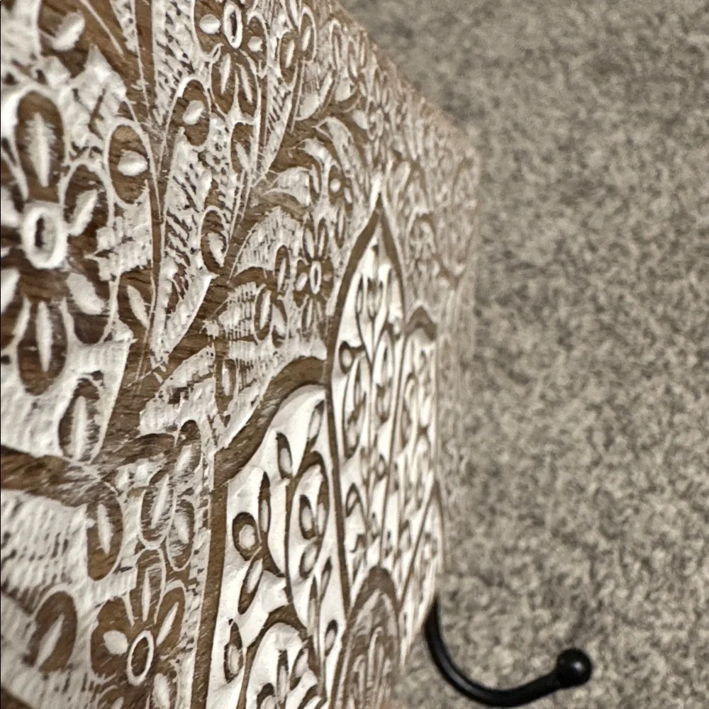 N/A carved wood